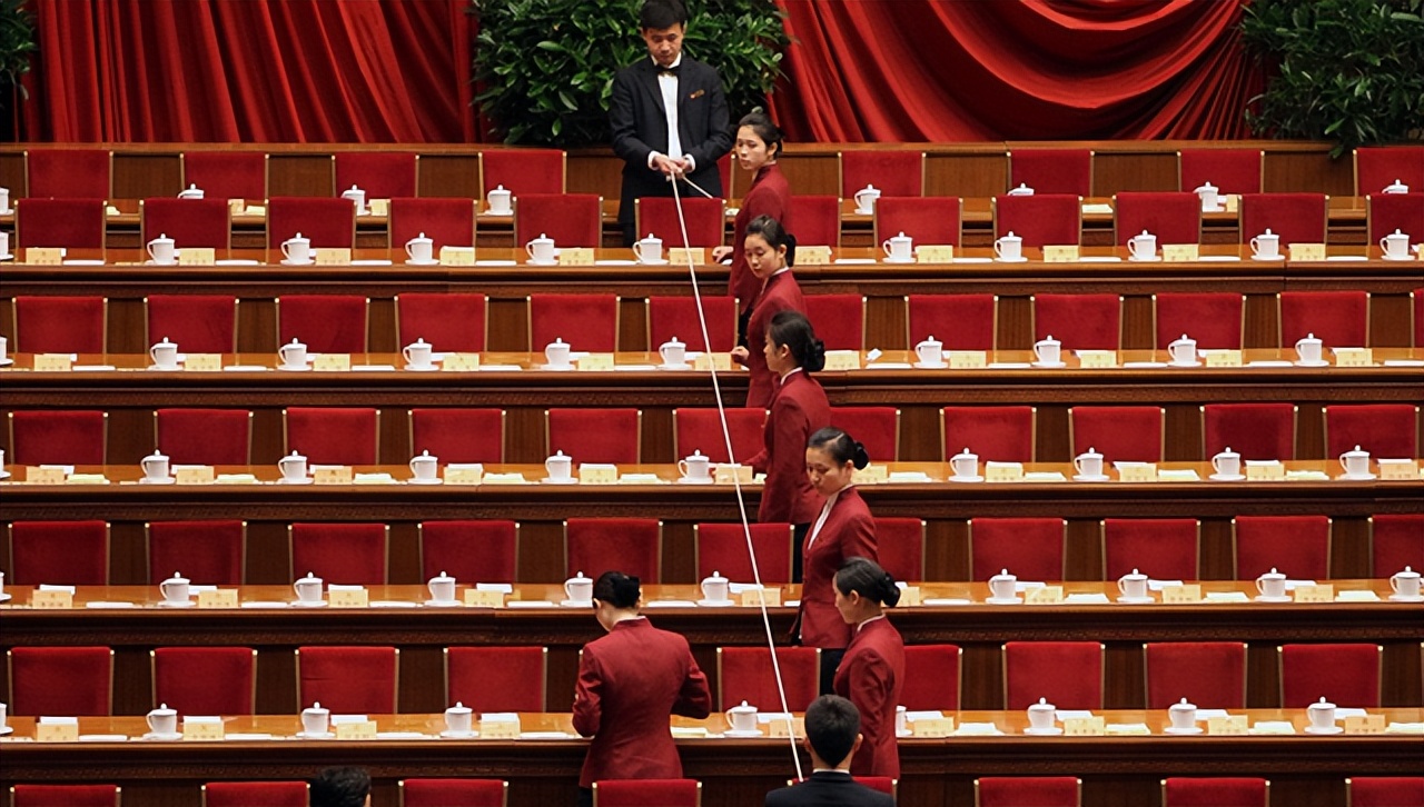 以青春之約立強(qiáng)國(guó)信仰，以奮斗之姿赴順澤之約