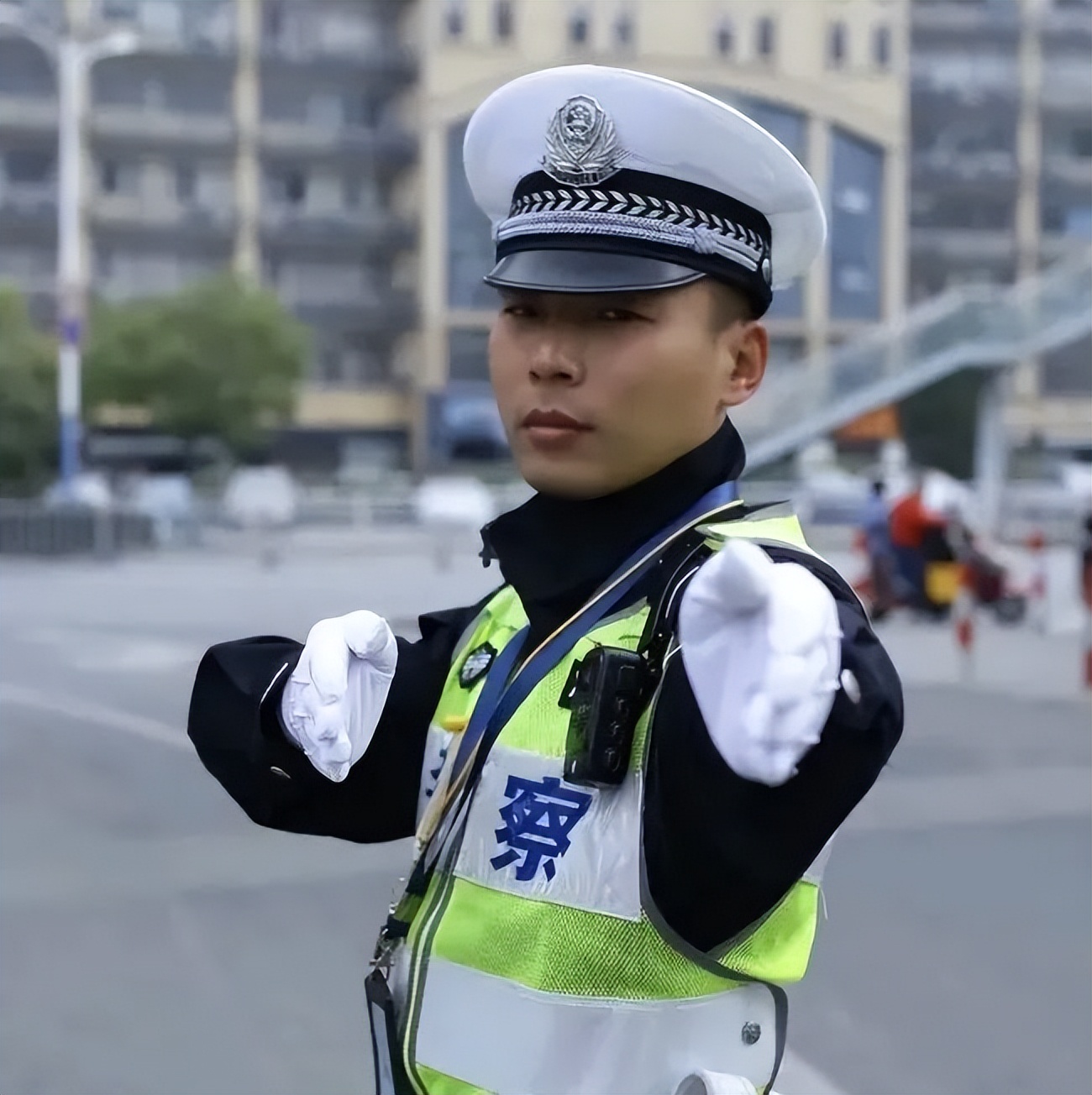 以青春之約立強(qiáng)國(guó)信仰，以奮斗之姿赴順澤之約